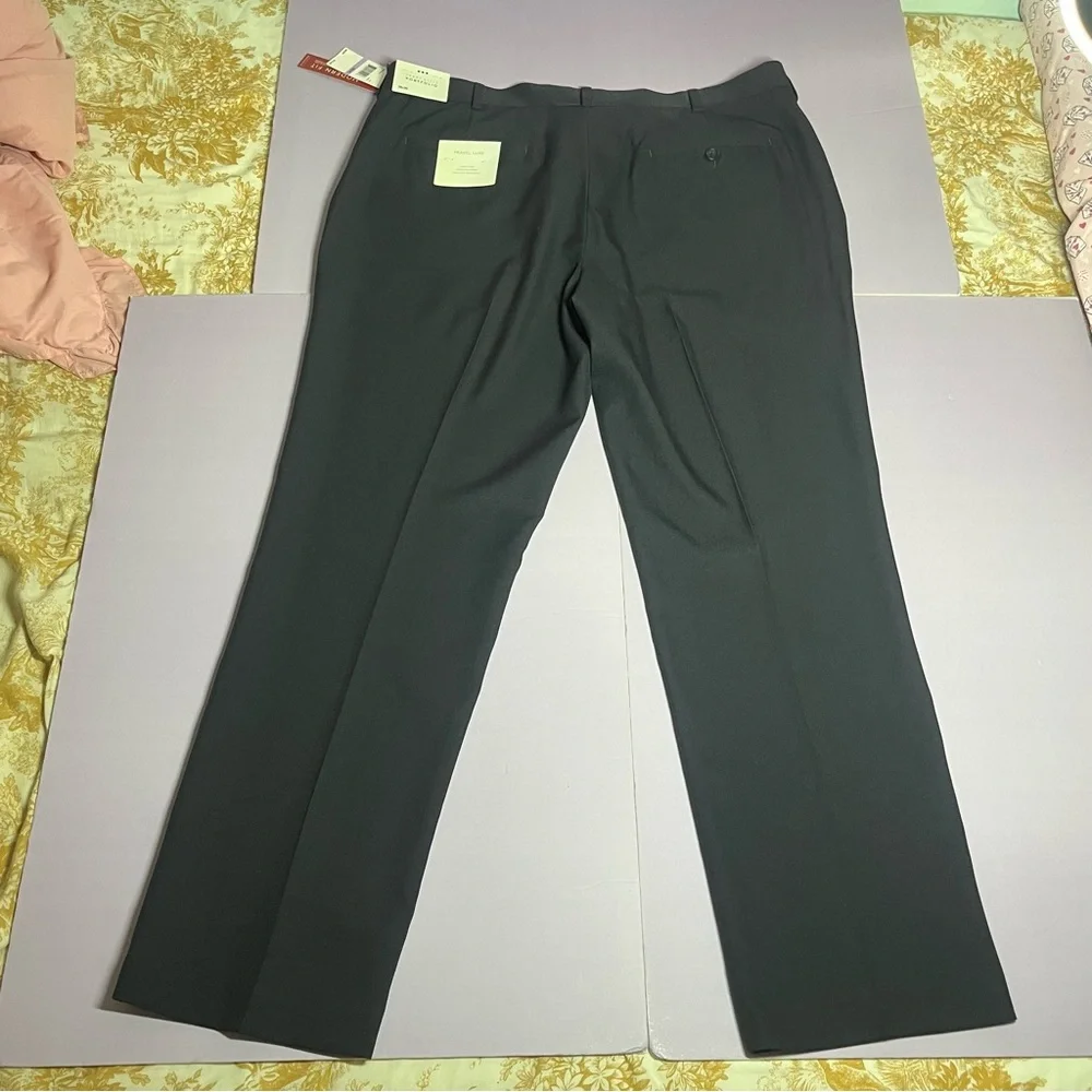 NWT Perry Ellis Men's 38x30 Dress Pants Modern Fit Travel Luxe Performance Navy